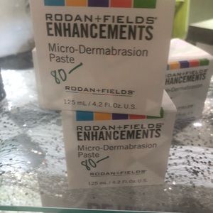 Rodan + Fields micro-dermabrasion paste